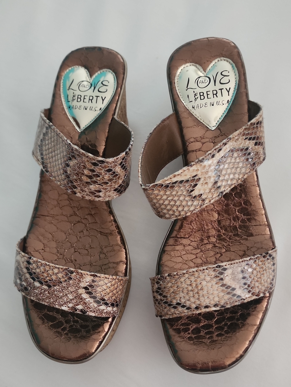 Love And  Liberty zandals Color Natural Size US 9